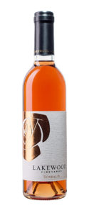 2016 Borealis (375 ml) wine bottle