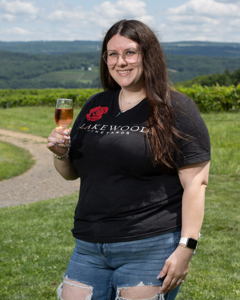 Watkins Glen Wine Tours On Seneca Lake Lakewood Vineyards